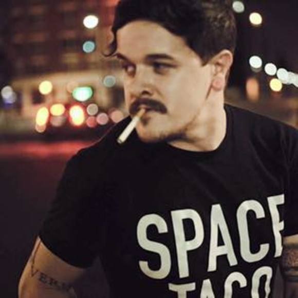 Meet your Posher, Dylan - Picture 1 of 1